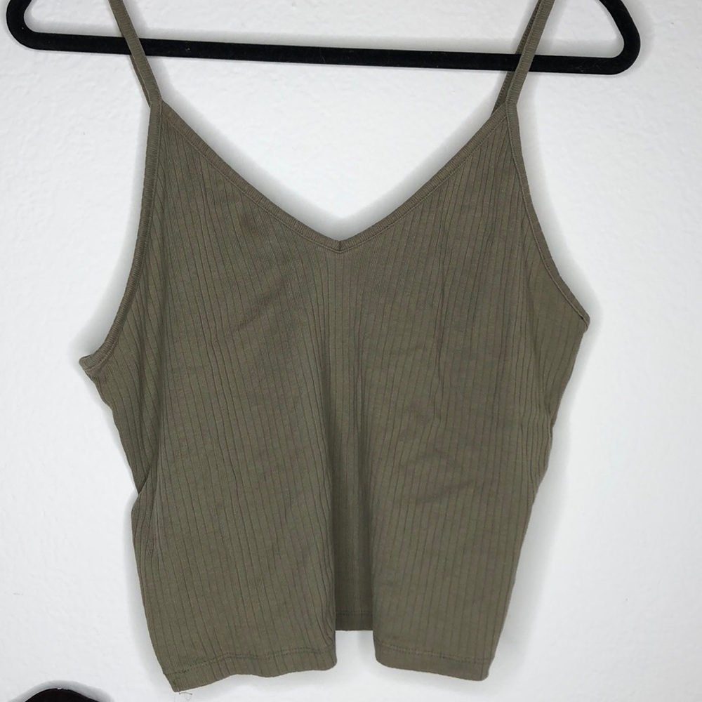 Green ribbed crop top